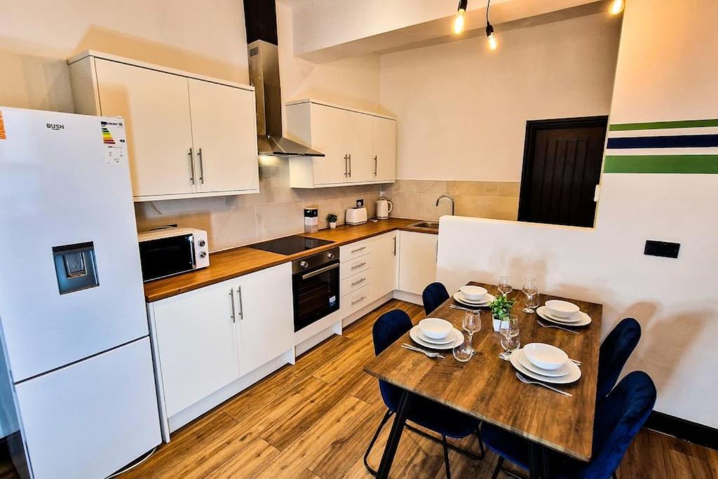 Beautiful Flat On Breck Road Apartment Liverpool Exterior photo